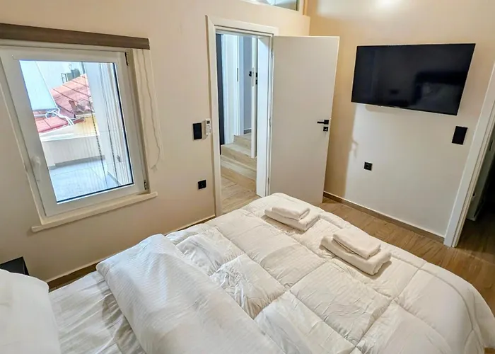 Arhontoula 2 Bedroom 1St Floor, Kallithea